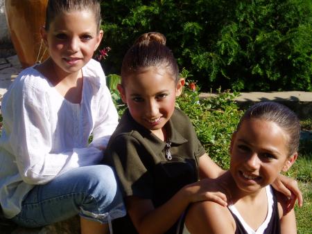 sa c chloé ,lara est moi
